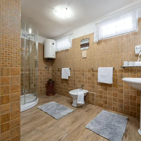Stocco Vila Ugljan
